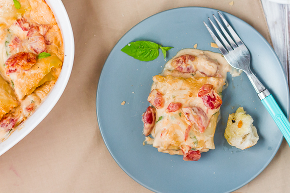 Tomato, Basil, and Chicken Alfredo Lasagna Rolls